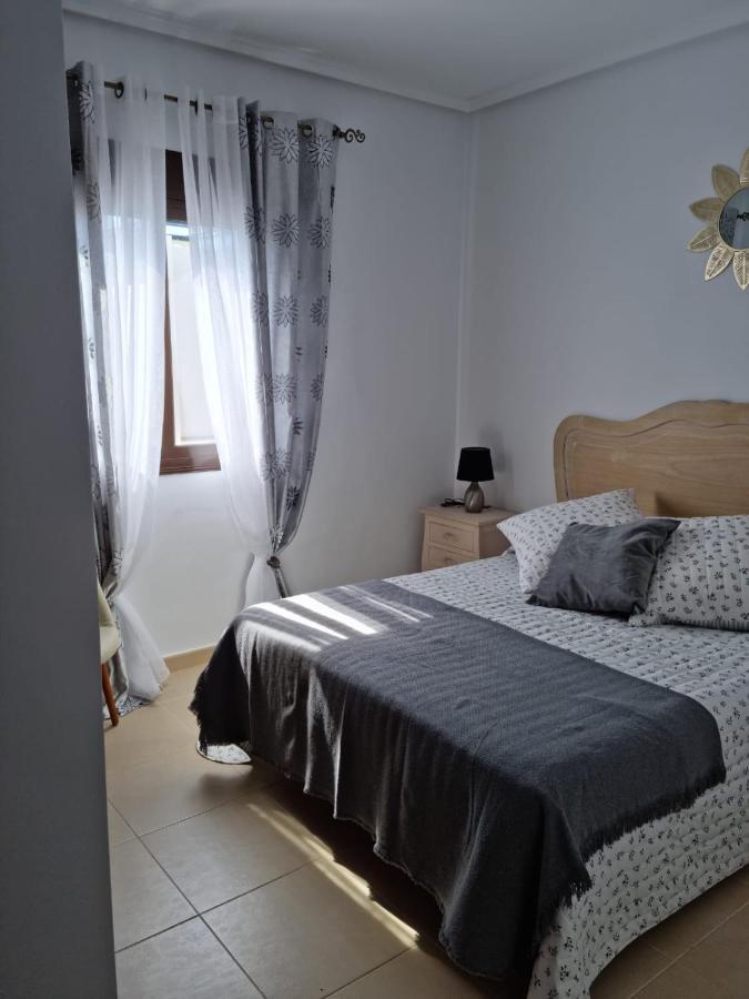 Agradable Adosado Con Piscina Villa Ciudad Quesada Luaran gambar